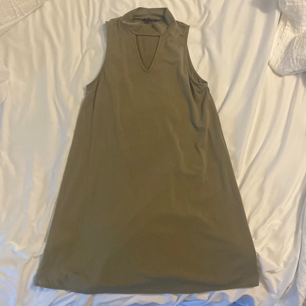 Small Olive Keyhole Aeropostale dress